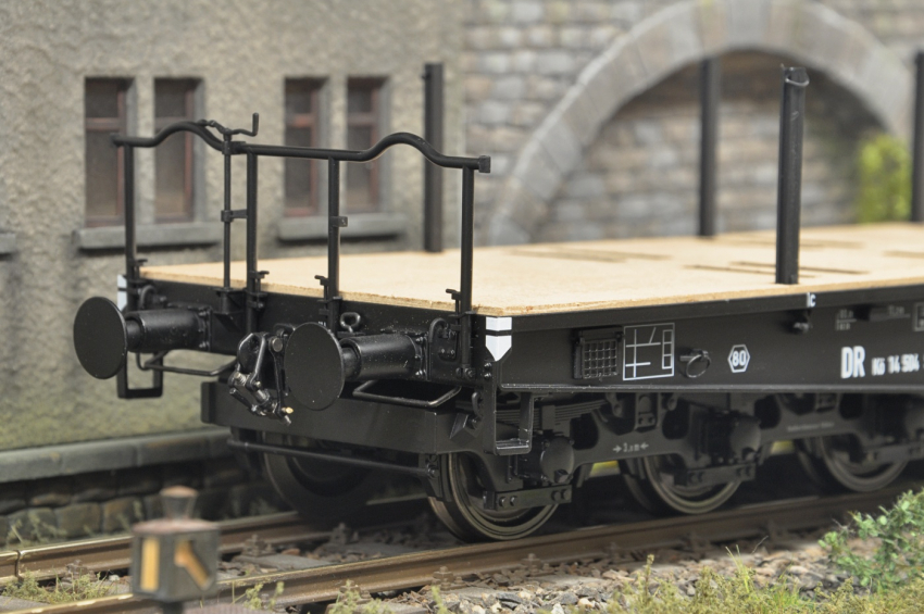 Preview: Bee's Modellbahn 6-Achs. Schwerlastwagen "SSyms" Deutsche Reichsbahn Ep II, Beschriftungsvariante B