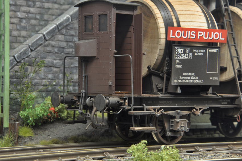Preview: (Reserviert) Dingler/Lokladen Weinfasswagen SNCF gealtert