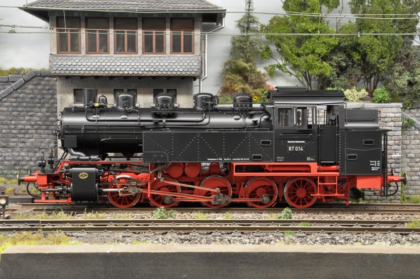 Preview: Dingler Einheits-Rangierlokomotive BR 87 014 DB Neuheit 2026
