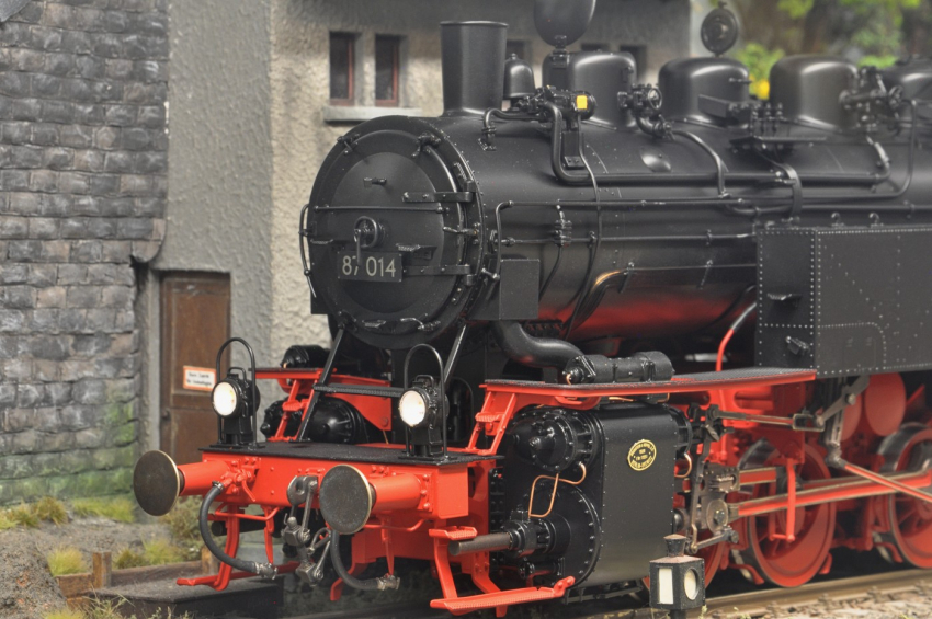 Preview: Dingler Einheits-Rangierlokomotive BR 87 014 DB Neuheit 2026