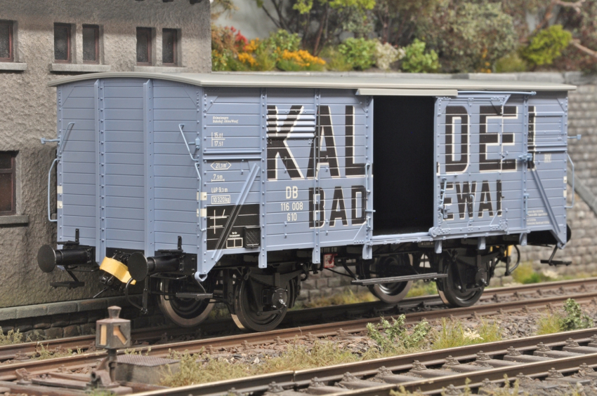KM1 G10 ged. Güterwagen "Kaldewei" der DB, Ep. IIIa Neuheit