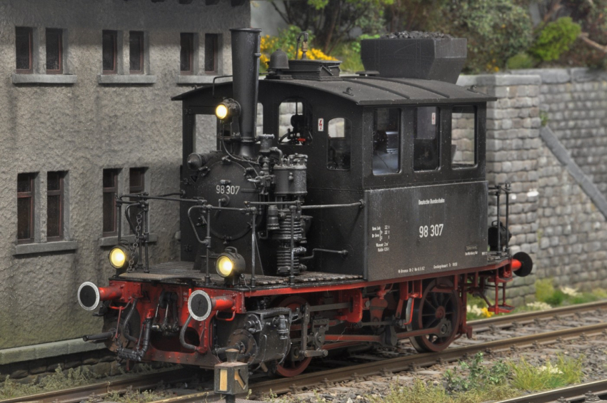 KM1 BR 98 307 "Glaskasten" der DB Ep.IIIb, gealtert & gesupert (2. Hand)