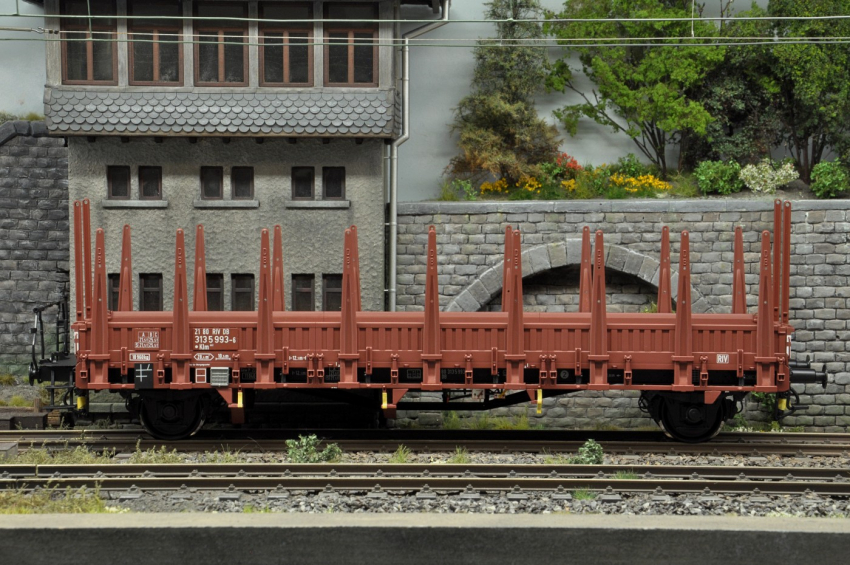 KM1 Rmms 33 Rungenwagen mit Bremserbühne Ep IV