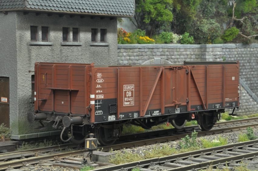 KM1 Ommr 33 "Villach" der DB Ep.IIIa ohne Bremserhaus gealtert