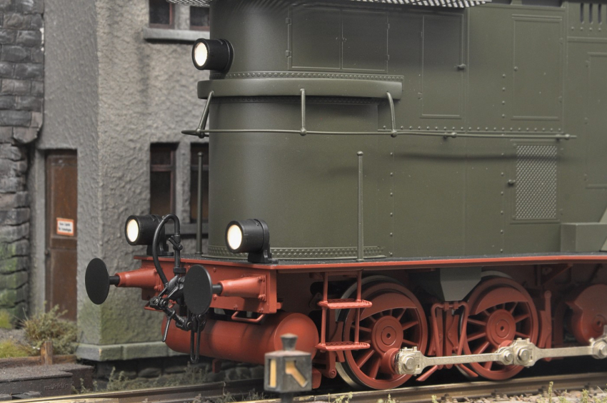 Preview: Märklin EG 507 Güterzug-Elektrolokomotive der K.P.E.V, Ep. I