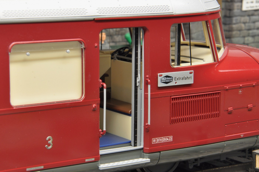 Märklin Triebwagen RCe 2/4 "Roter Pfeil" der OeBB