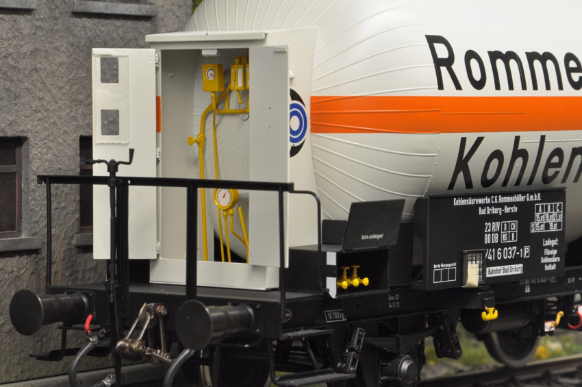 Steiner Modellwerke Druckgaskesselwagen "Rommenhöller" Ep.IVb der DB, NEM Radsätze