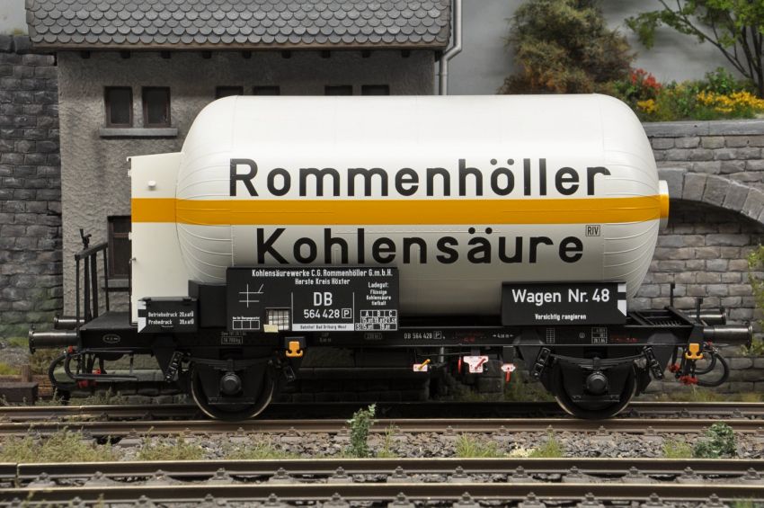 Steiner Modellwerke Druckgaskesselwagen "Rommenhöller" Ep.IIIb der DB, FineScale Radsätze