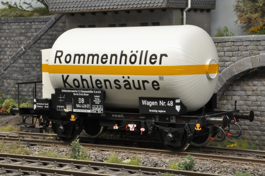 Steiner Modellwerke Druckgaskesselwagen "Rommenhöller" Ep.IIIb der DB, FineScale Radsätze