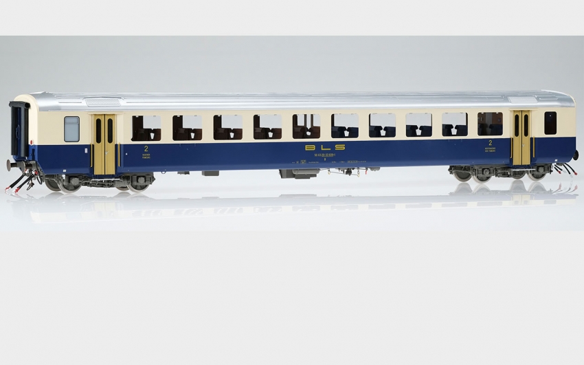 Dingler 4-achsige Schnellzugwagen der BLS Neuheit 2021