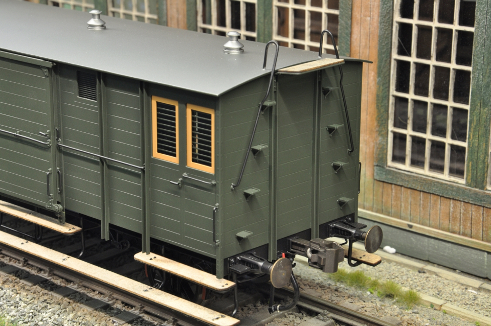 Dingler Bausatz 2achs. Packwagen DB Neuheit 2020