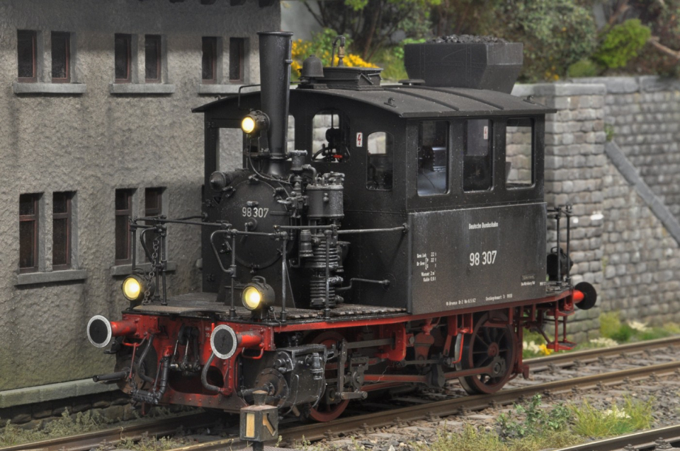 KM1 BR 98 307 "Glaskasten" der DB Ep.IIIb, gealtert & gesupert (2. Hand)