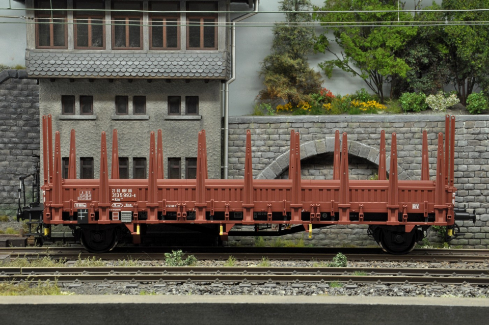 KM1 Rmms 33 Rungenwagen mit Bremserbühne Ep IV