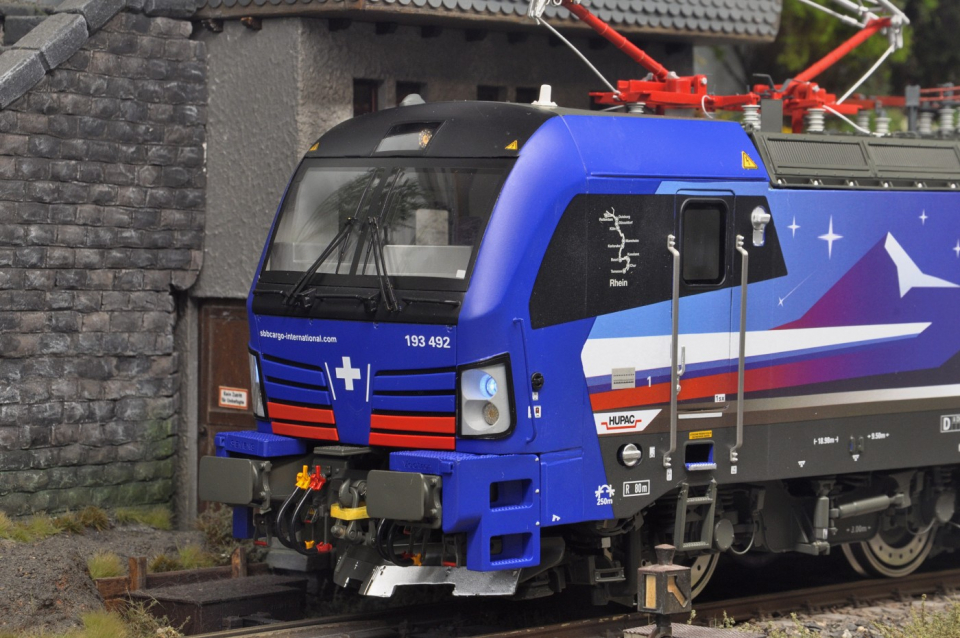 KM1 BR 193 492 "Vectron", SBB Cargo Nightpiercer "Rhein"