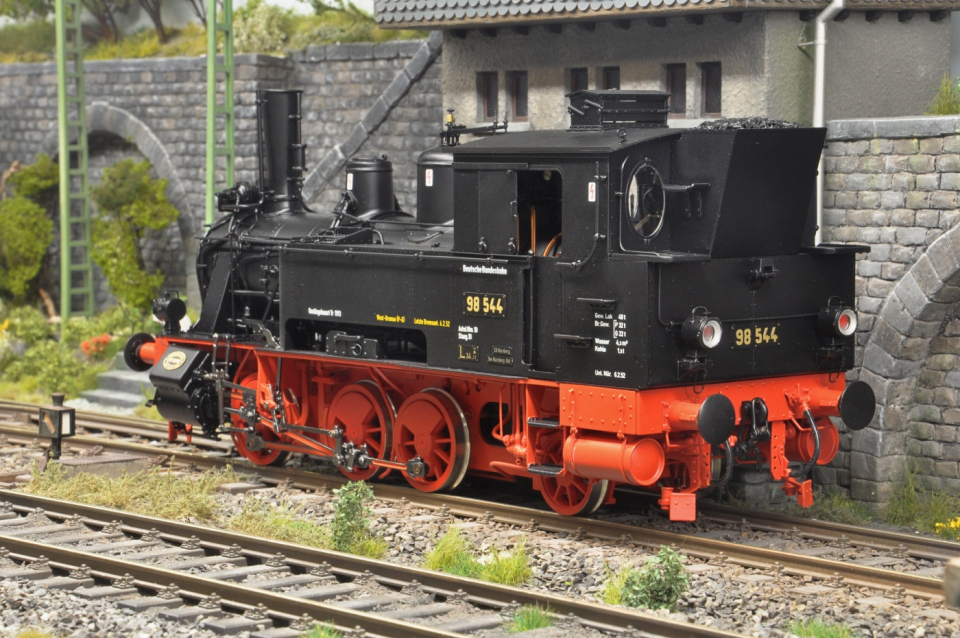Kiss BR 98 544 der DB Ep.IIIa, mit FineScale Radsätzen (2. Hand)