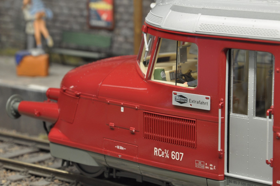 Märklin Triebwagen RCe 2/4 "Roter Pfeil" der OeBB