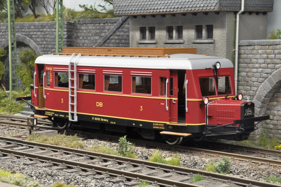 Märklin VT 88.9 der DB Dieseltriebwagen "Schweineschnäuzchen" Neuheit