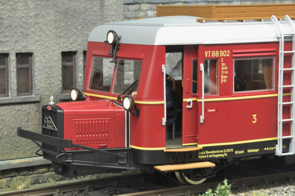 Märklin VT 88.9 der DB Dieseltriebwagen "Schweineschnäuzchen" Neuheit