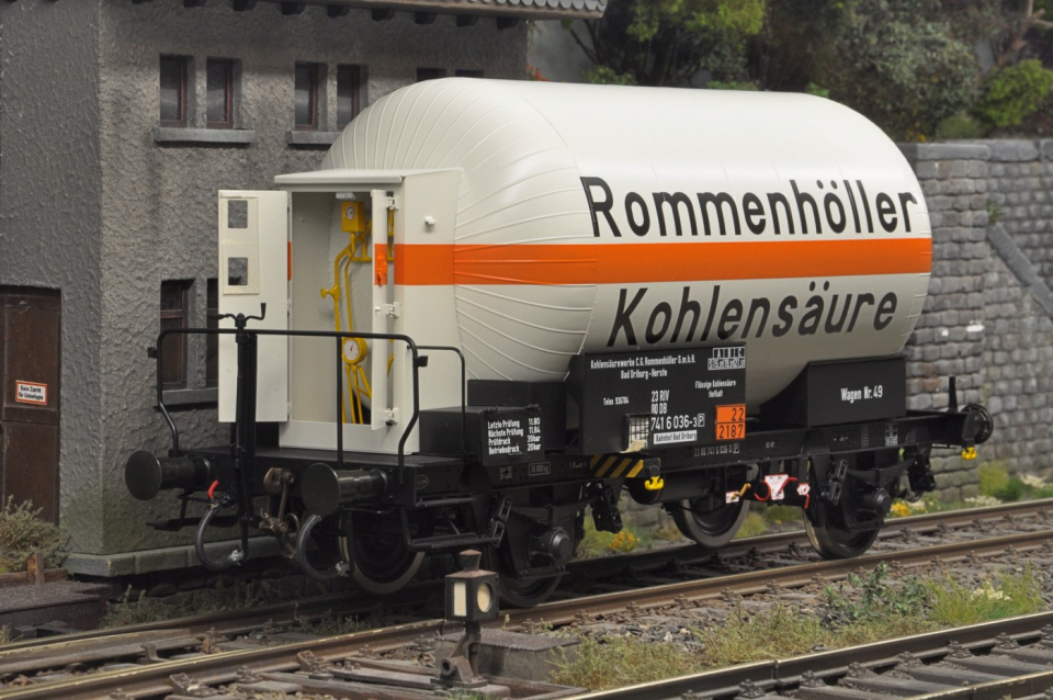 Steiner Modellwerke Druckgaskesselwagen "Rommenhöller" Ep.IVc, NEM Radsätze
