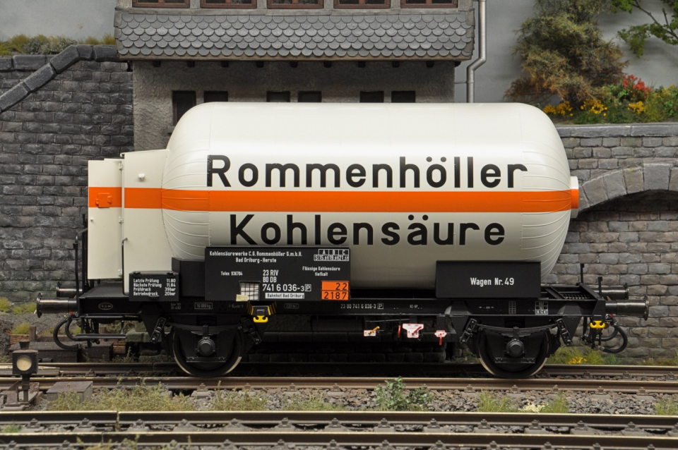 Steiner Modellwerke Druckgaskesselwagen "Rommenhöller" Ep.IVc, NEM Radsätze